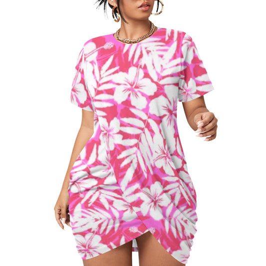 Pink Tropical Flowers Women’s Stacked Hem Dress With Short Sleeve （Plus Size）