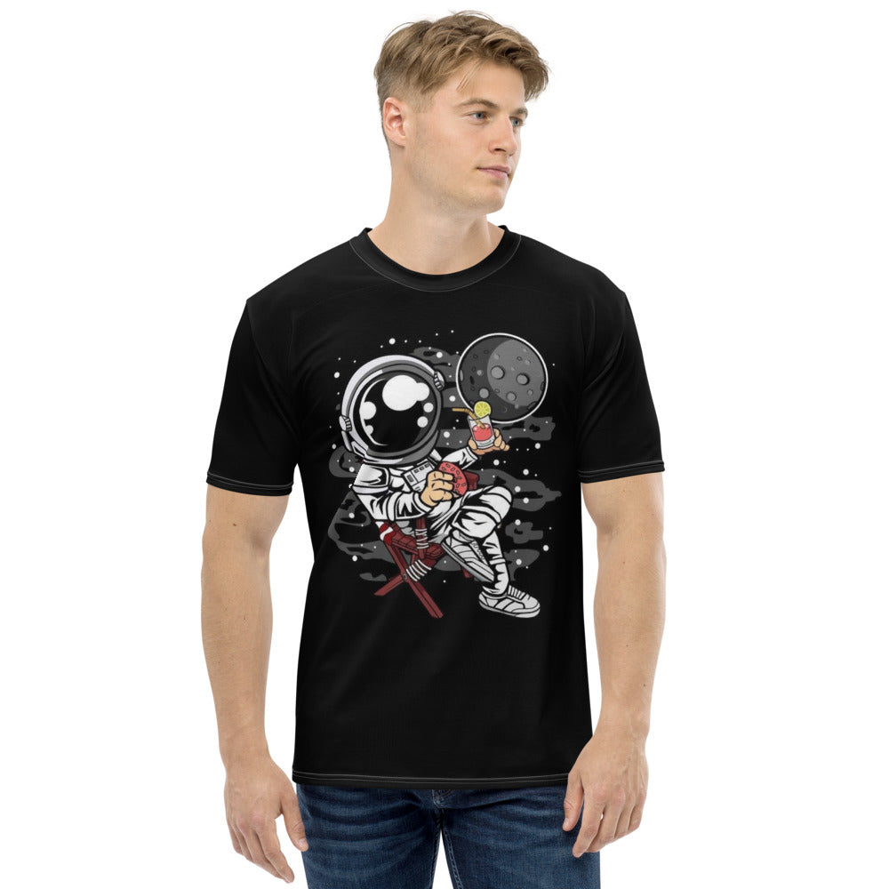 Astronaut Status Eating a Doughnut Men's T-shirt